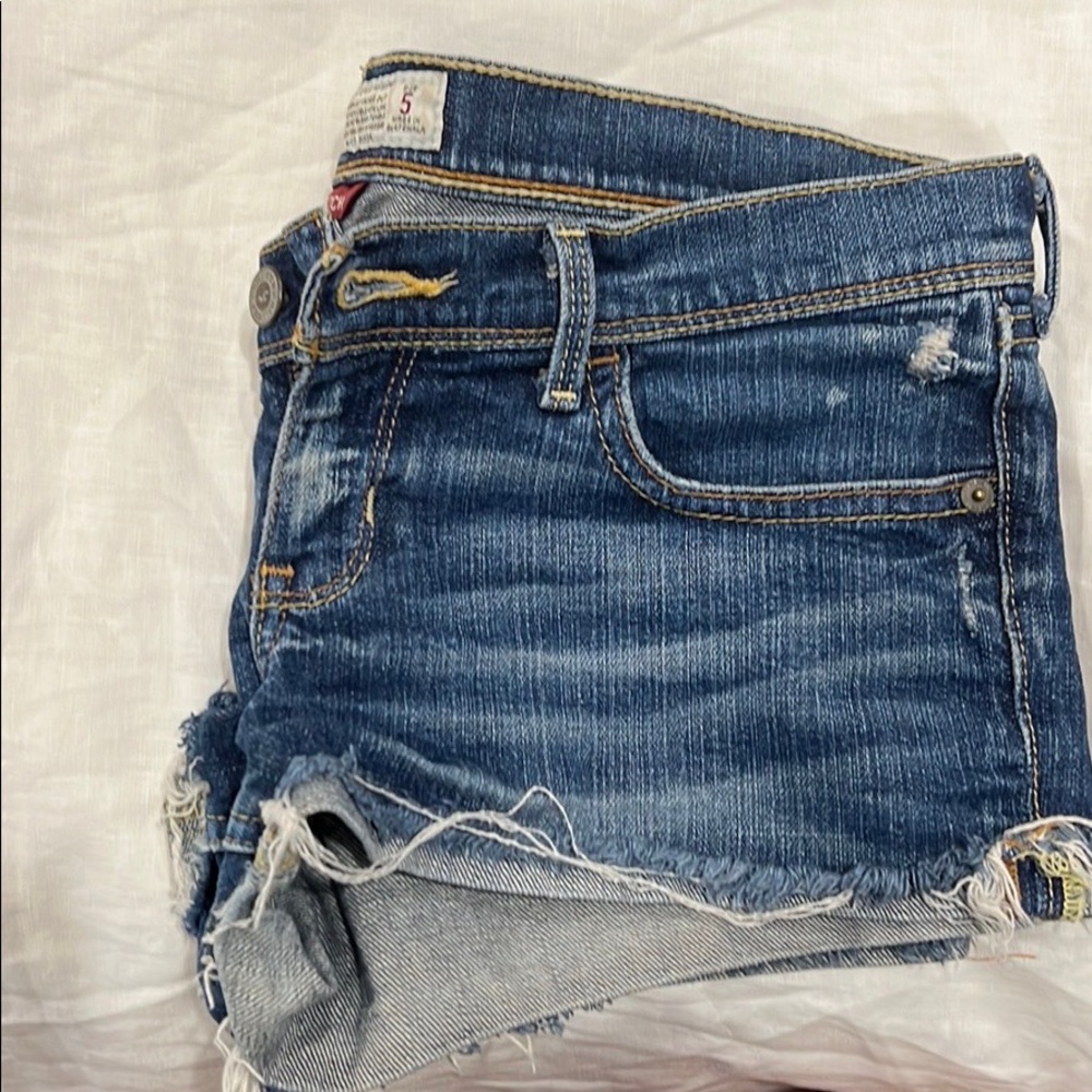 Hollister low rise shorts